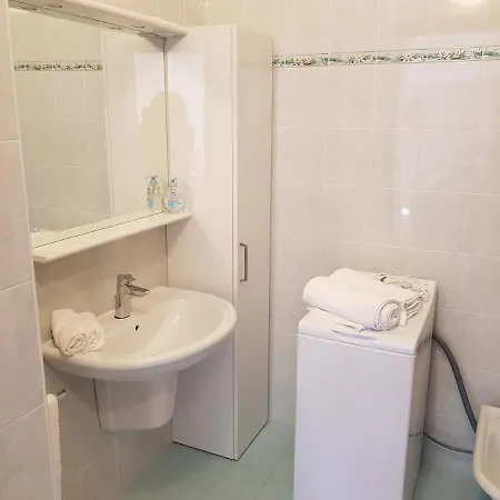 Azzurro Apartament