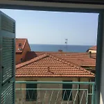 Azzurro *